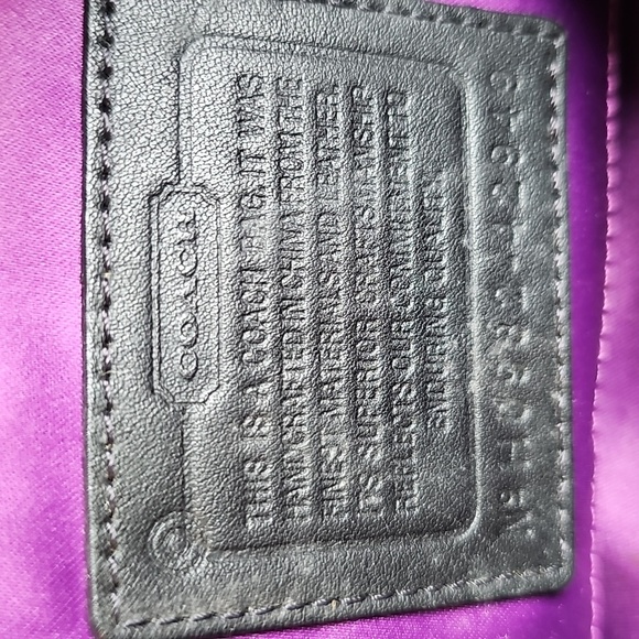 Coach Gramercy OP Art Top Handle Bag Quilted EUC Black - Picture 7 of 8